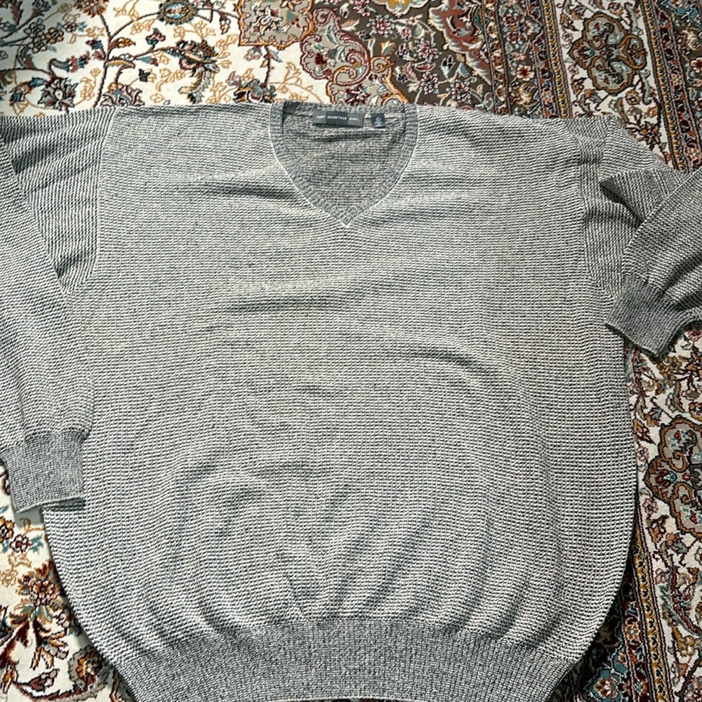HART SCHAFFNER MARX NWOT Men’s Large Italian Sweater Light Gray VTG Style
